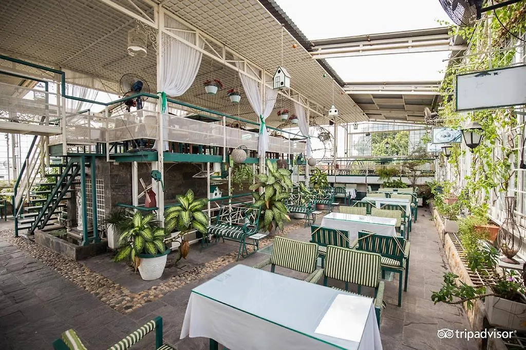 Khach San Minh Chau - Hoa Hung Hotel Ho Chi Minh City