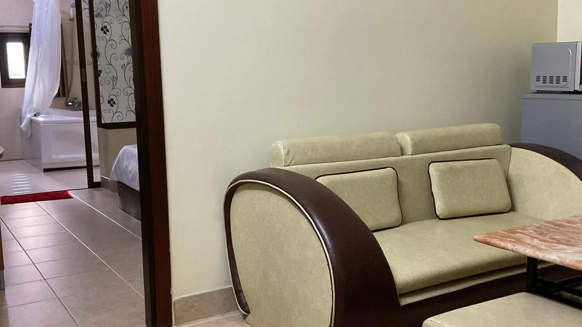 Khach San Minh Chau - Hoa Hung Hotel Ho Chi Minh City
