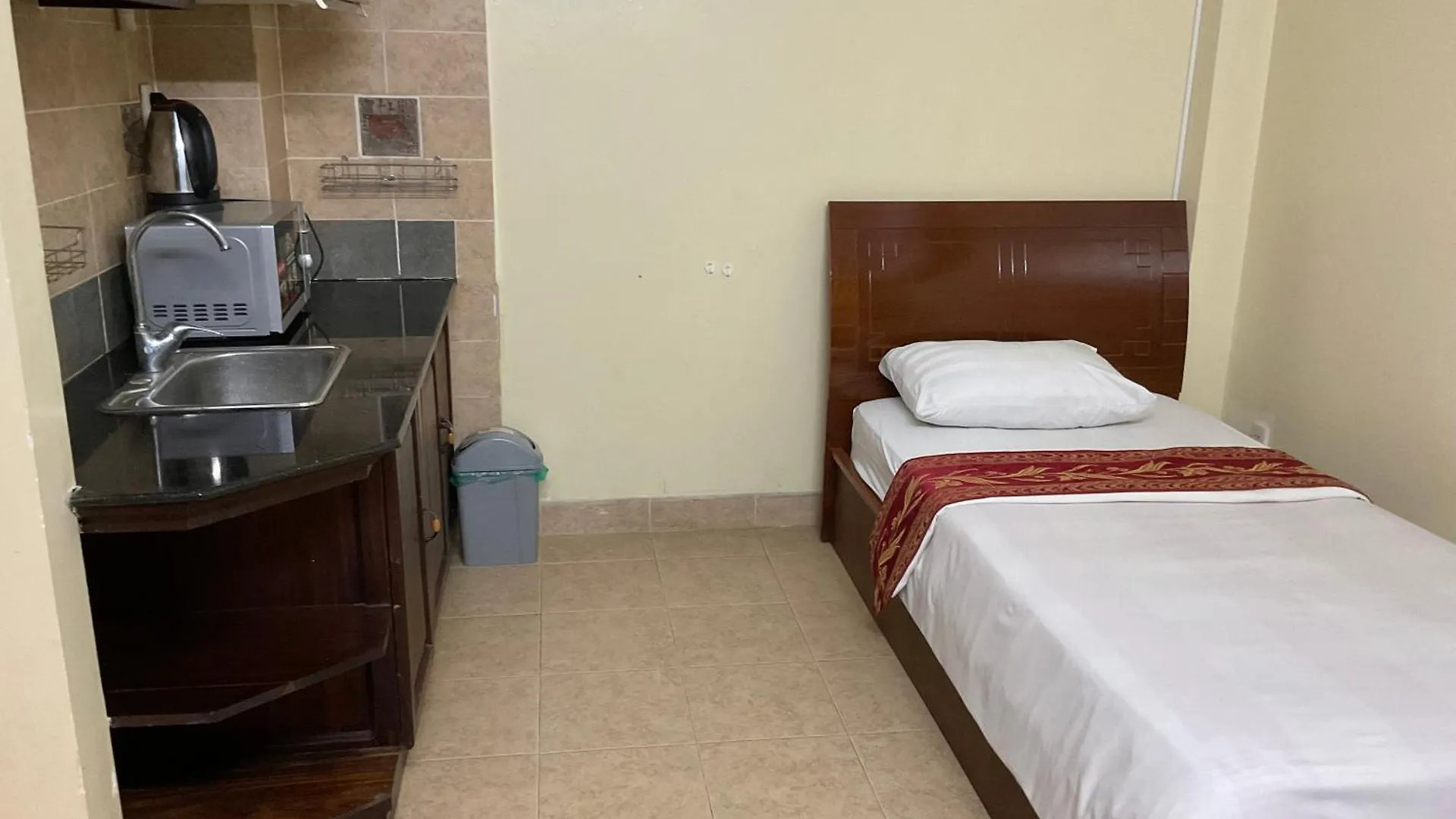 Khach San Minh Chau - Hoa Hung Hotel Ho Chi Minh City