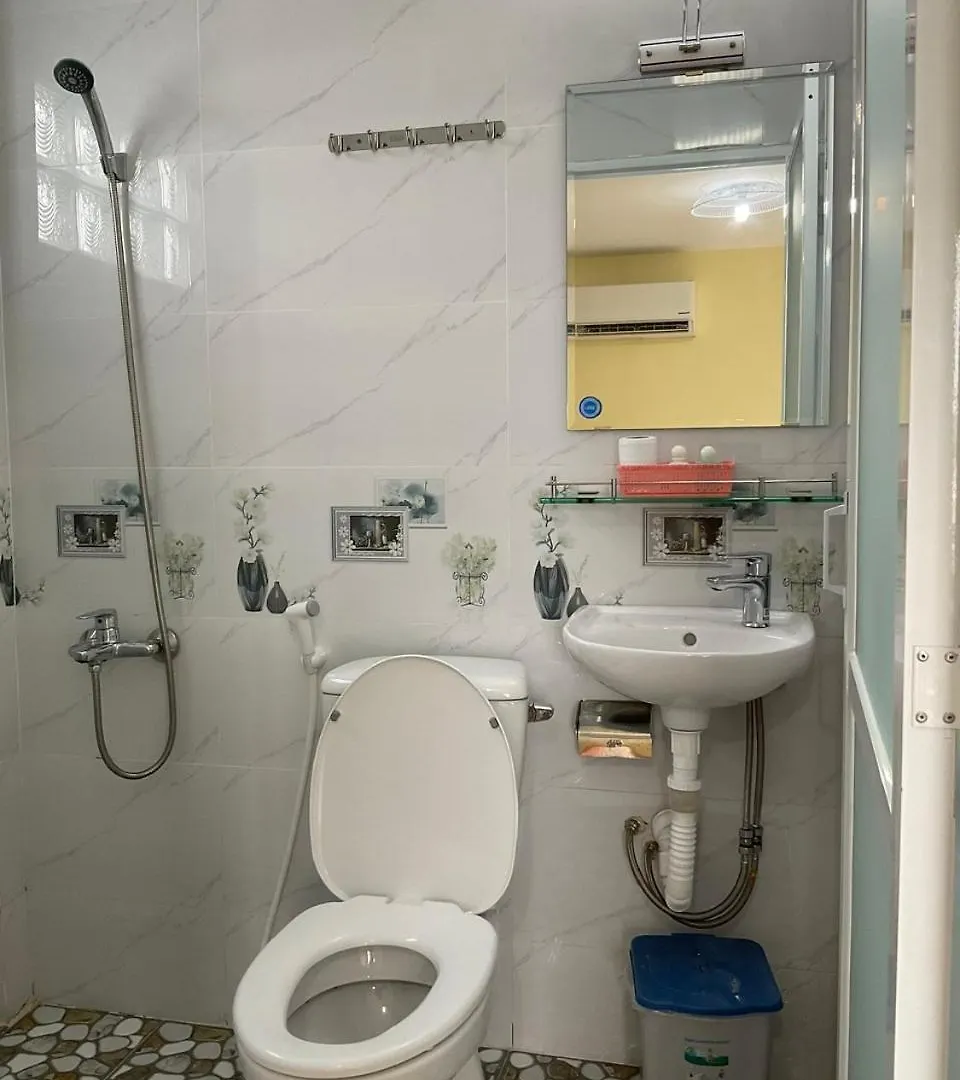 Khach San Minh Chau - Hoa Hung Hotel Ho Chi Minh City