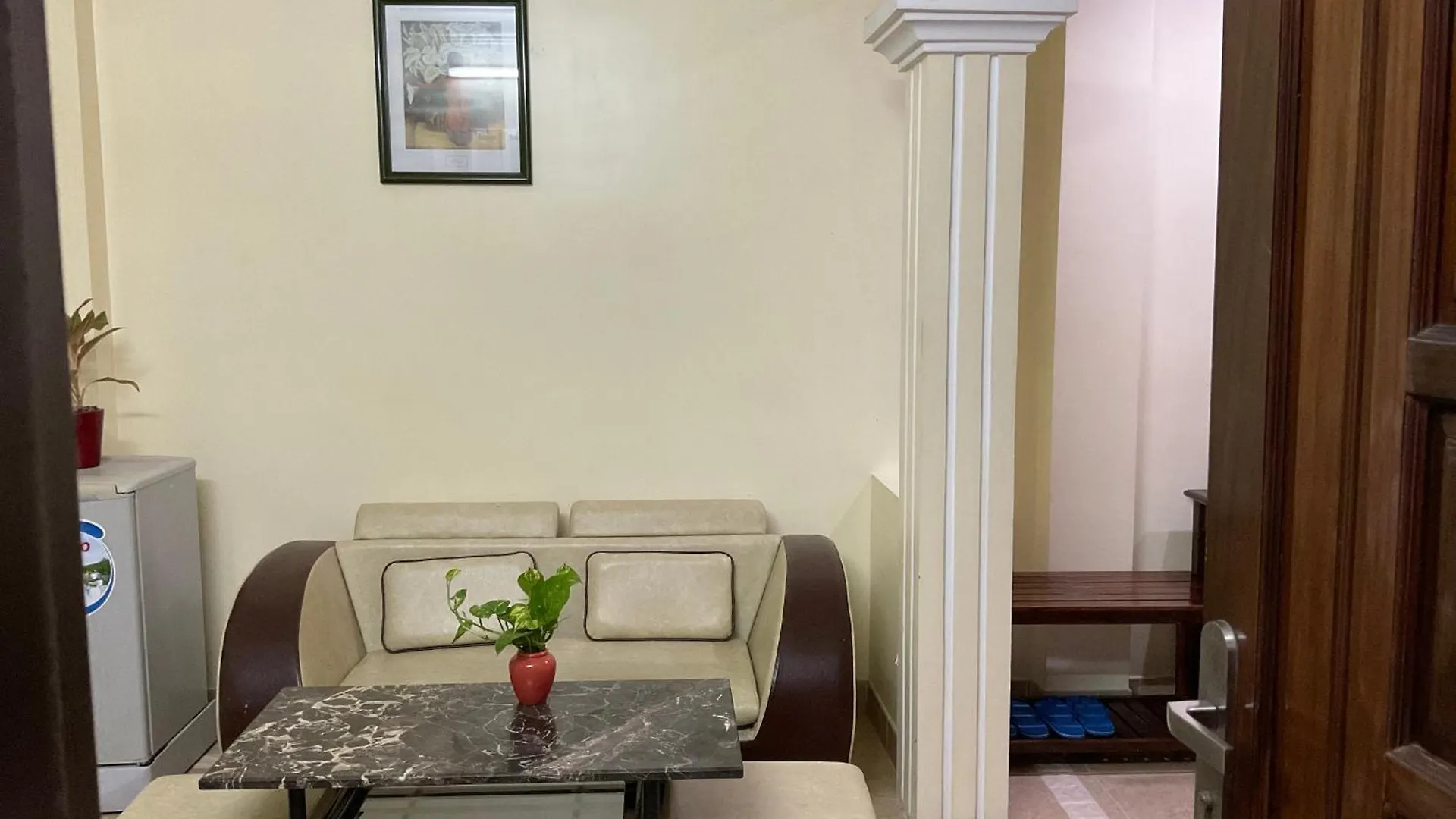 Khach San Minh Chau - Hoa Hung Hotel Ho Chi Minh City
